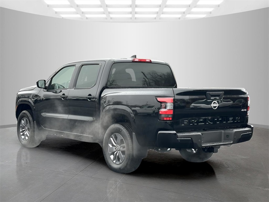2025 Nissan Frontier Crew Cab SV photo 3