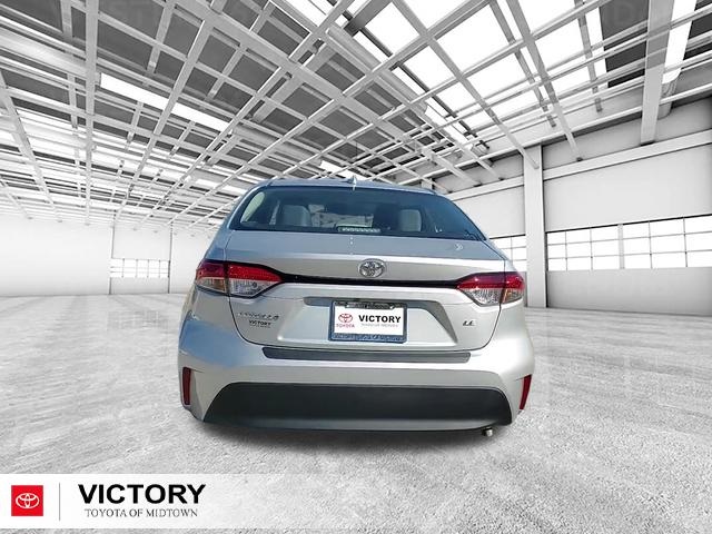 2026 Toyota Corolla LE photo 4