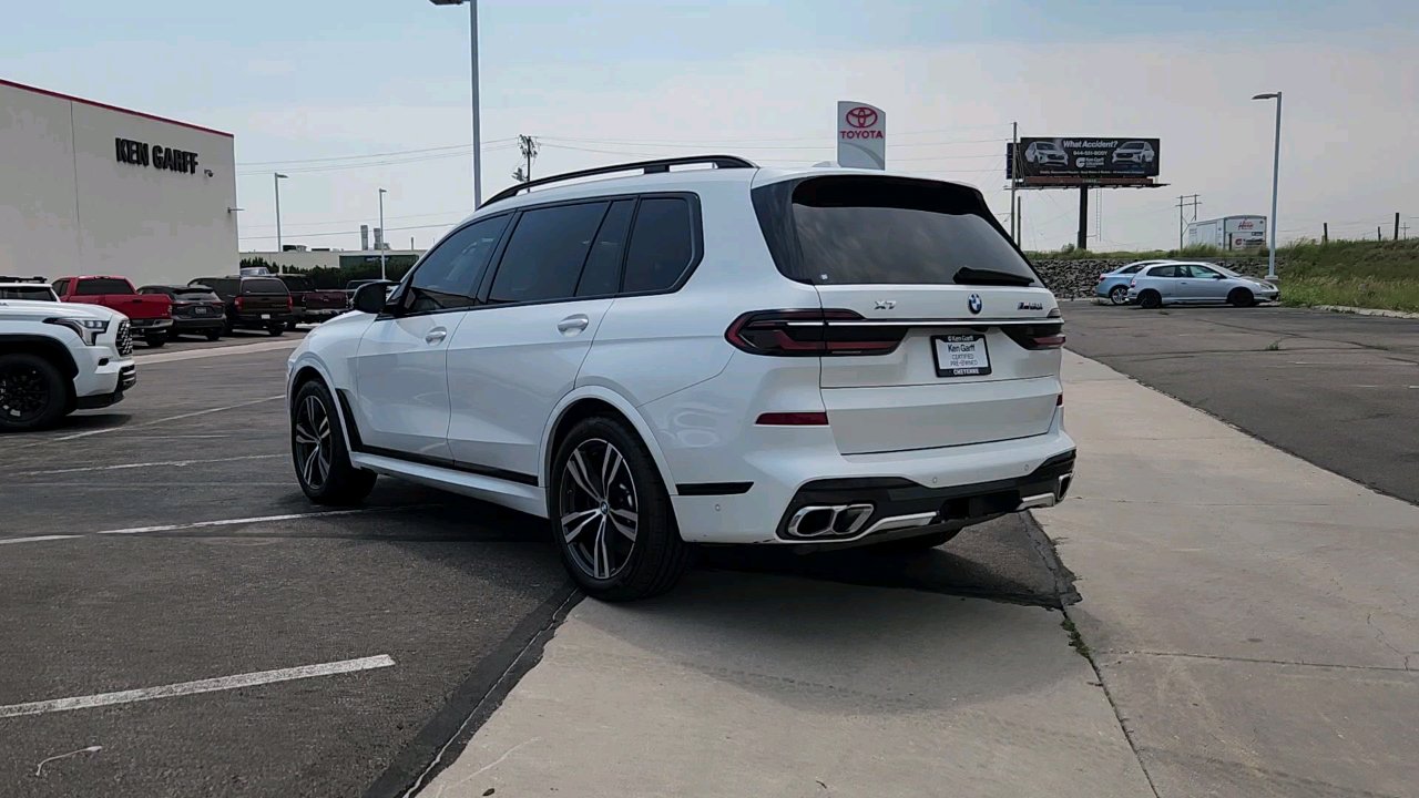 2024 Bmw X7 M60i photo 3