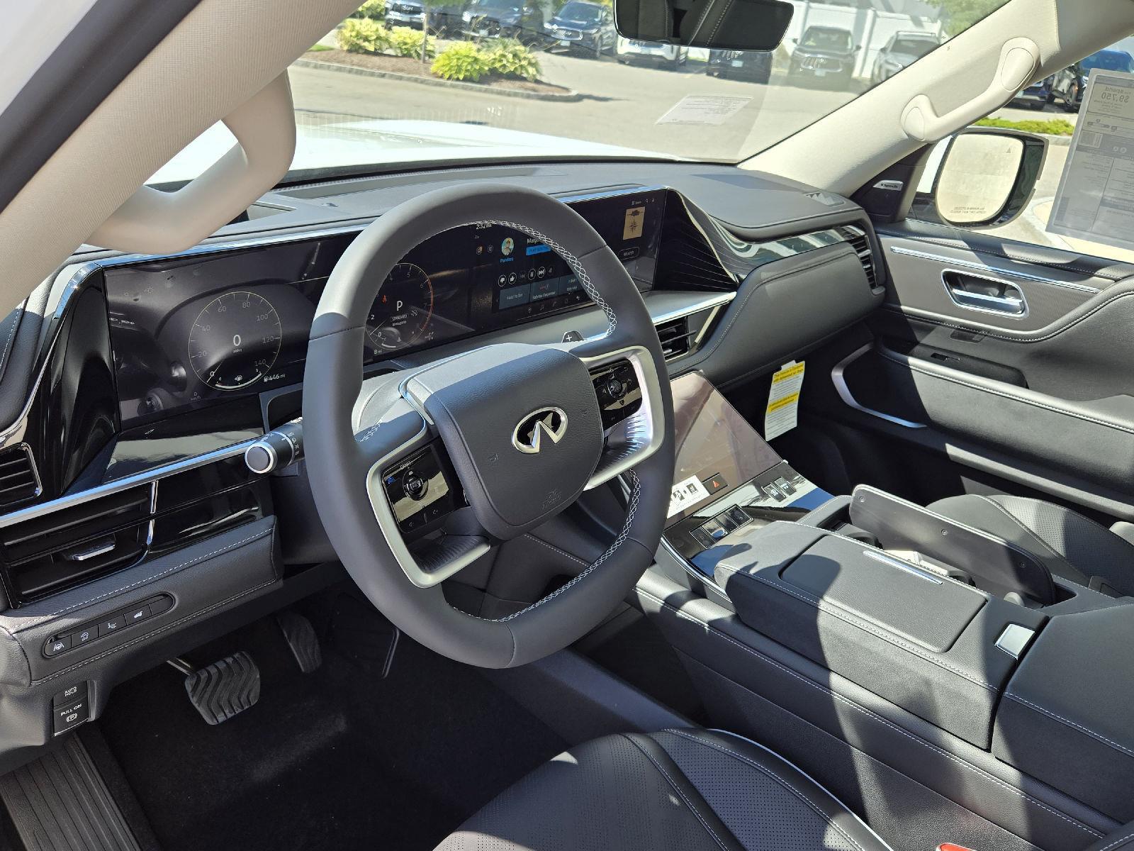2026 Infiniti QX80 Luxe photo 4