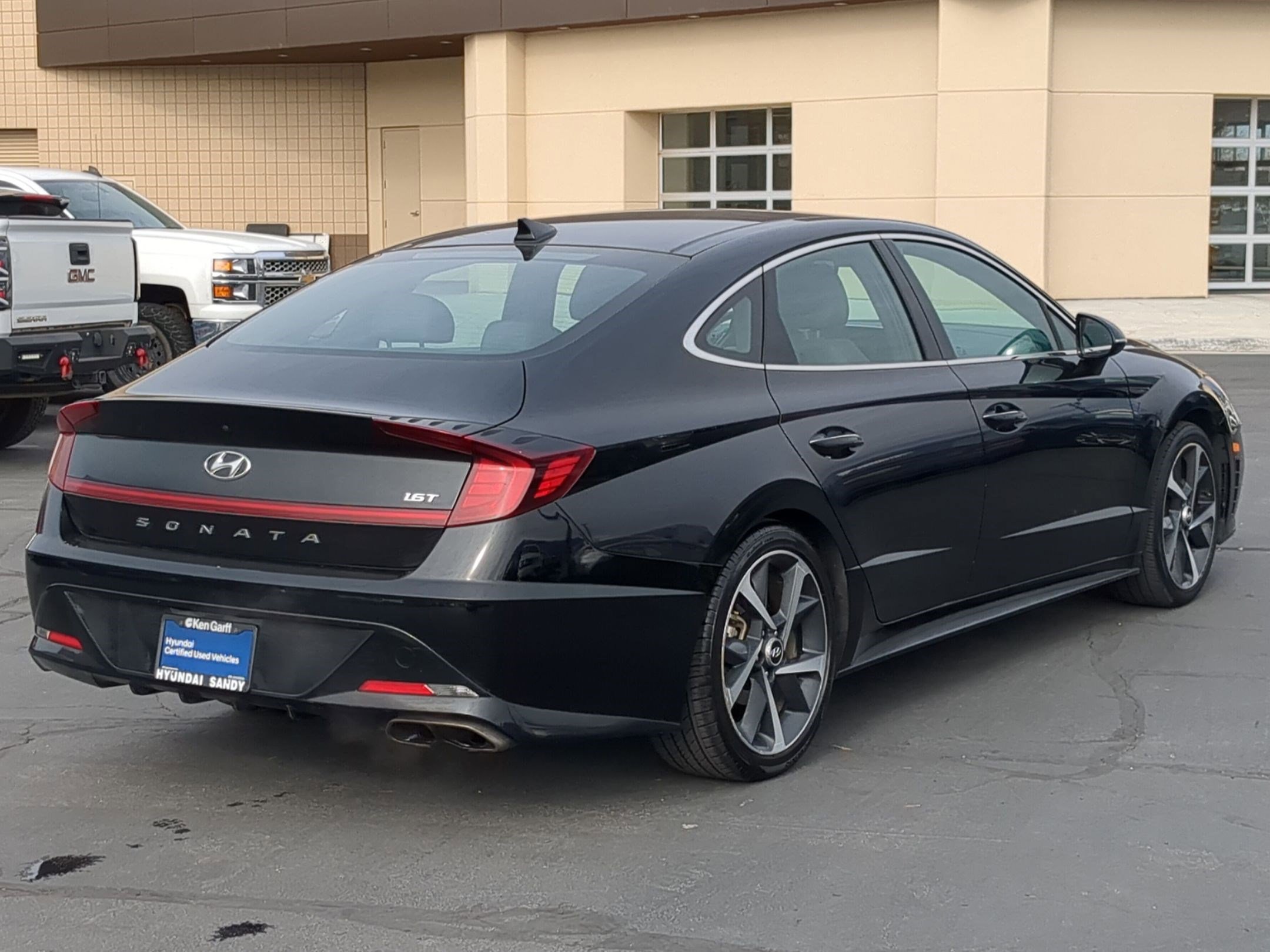 2023 Hyundai Sonata SEL Plus photo 3