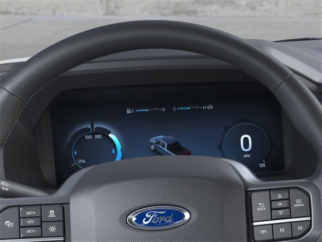 2025 Ford F-150 Lightning Lariat photo 8