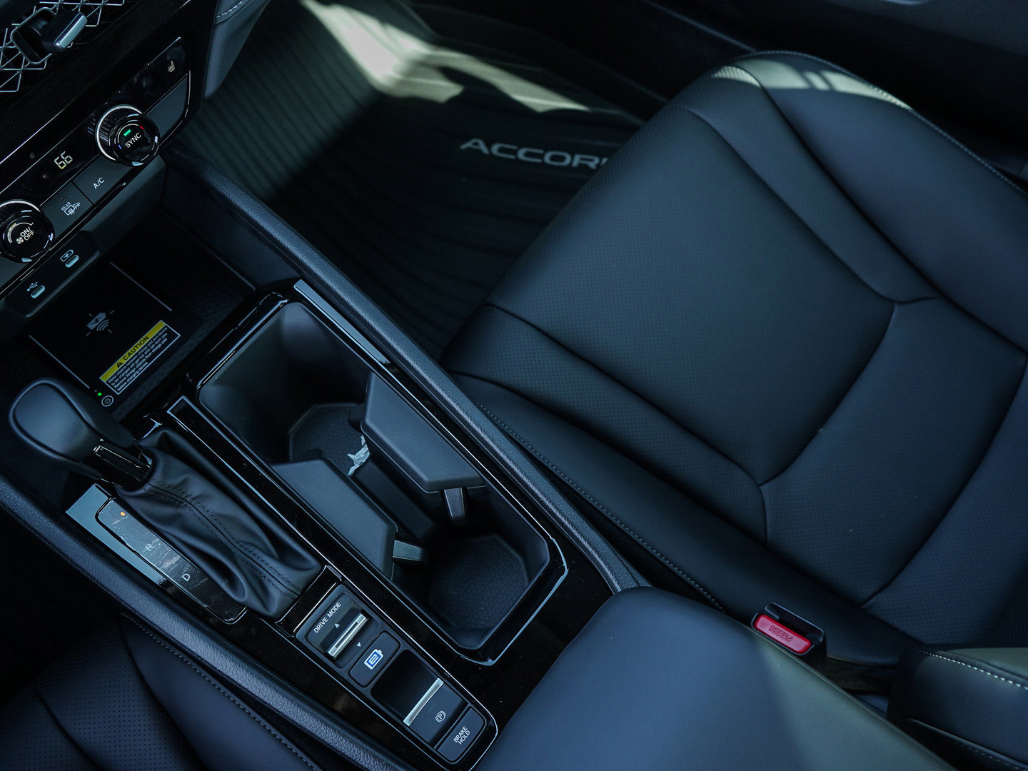 2025 Honda Accord Hybrid EX-L photo 20