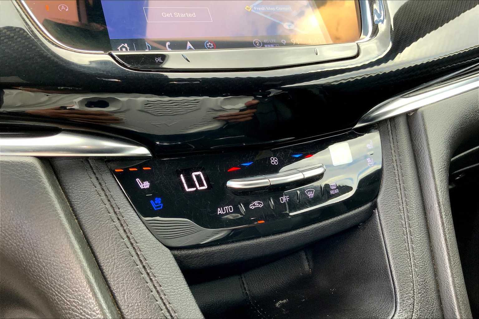 2023 Cadillac XT6 Sport photo 31