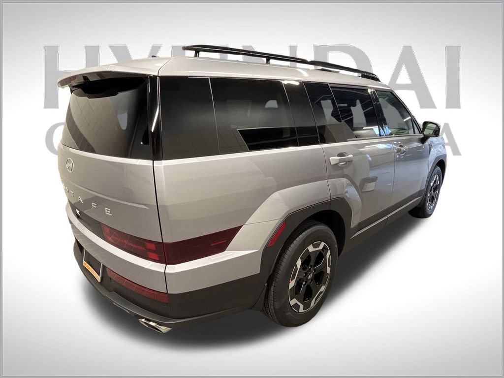 2025 Hyundai Santa Fe SEL photo 3
