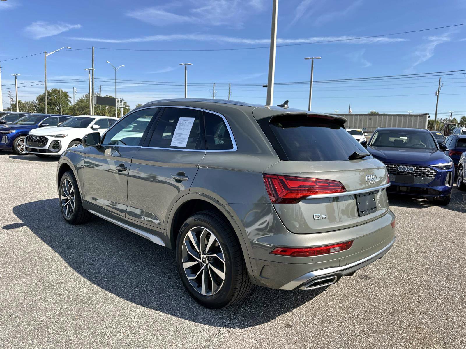 2023 Audi Q5 S line Premium photo 4