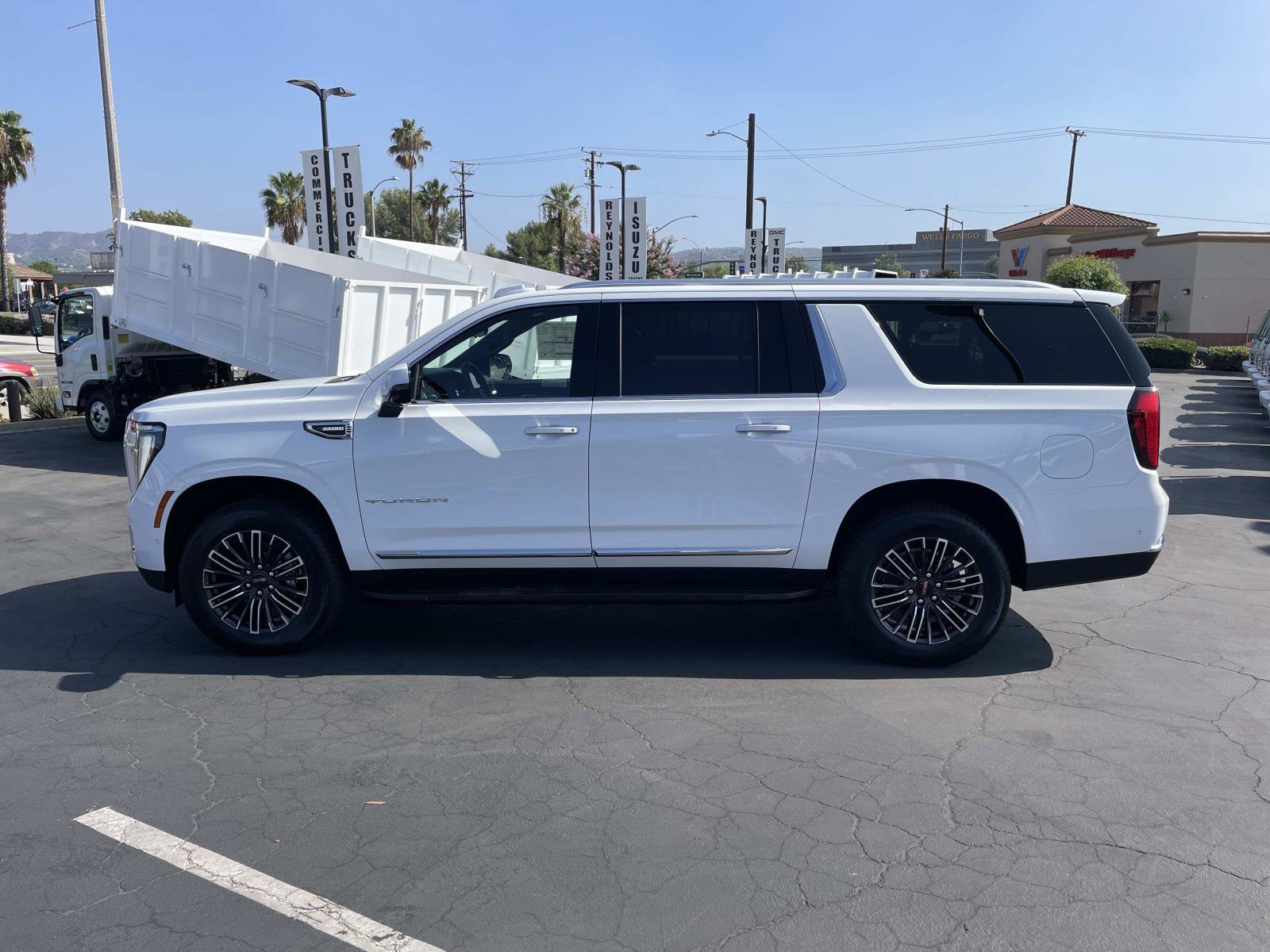 2026 Gmc Yukon XL photo 6
