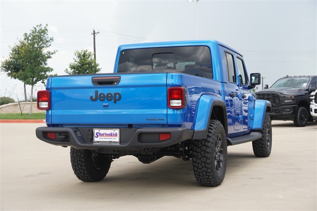 2025 Jeep Gladiator Sport photo 8