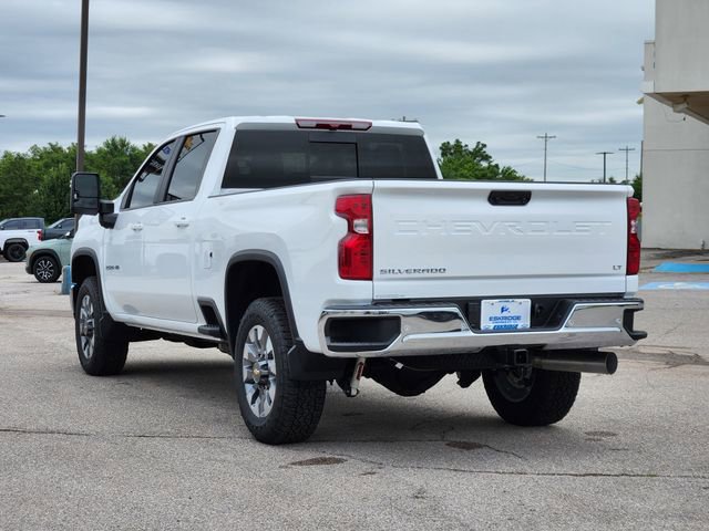 2025 Chevrolet Silverado 2500HD LT photo 3