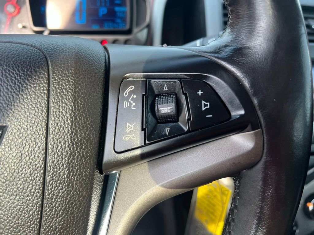 2012 Chevrolet Sonic LTZ photo 31