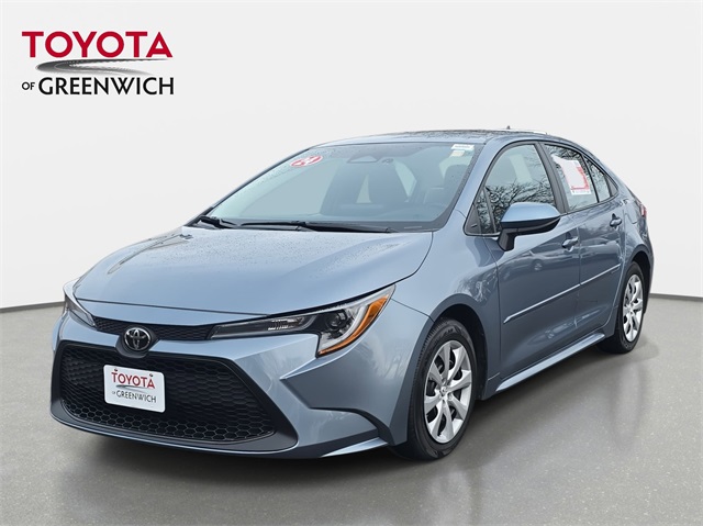 2024 Toyota Corolla LE's photo