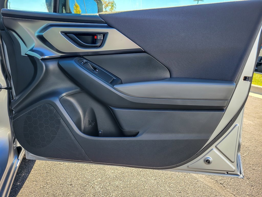 2025 SUBARU IMPREZA - Image 17