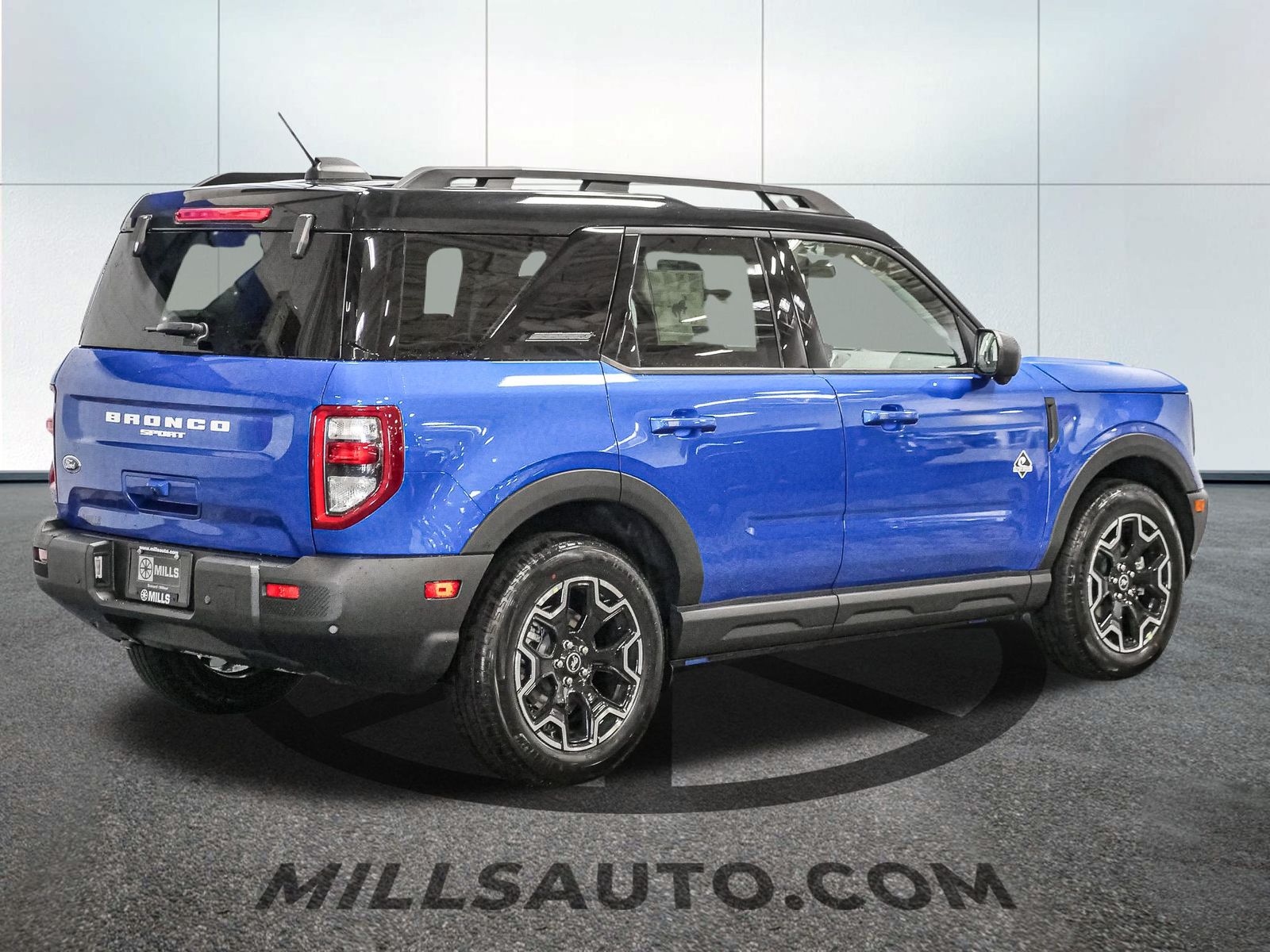2025 Ford Bronco Sport Outer Banks photo 8