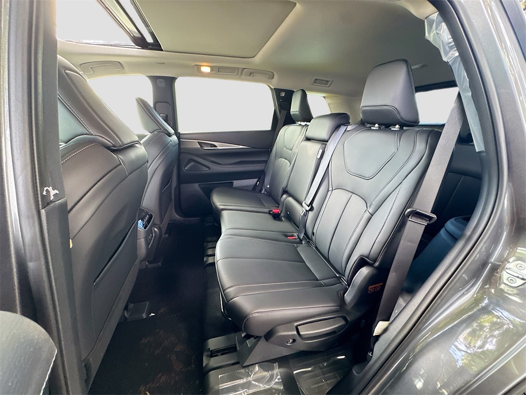 2026 Infiniti QX60 Pure photo 24