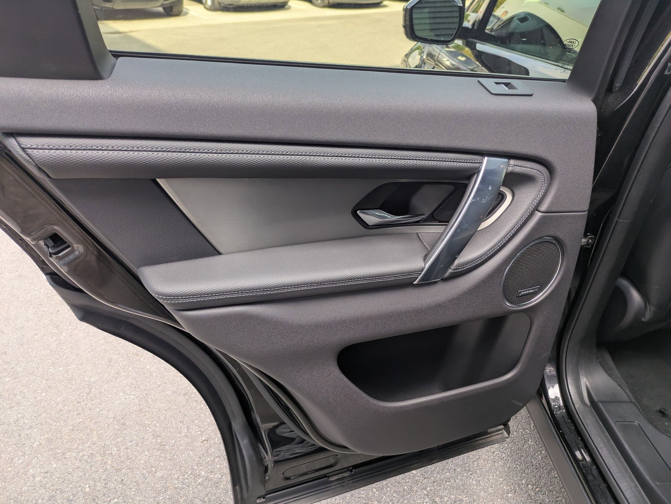 2024 Land Rover Discovery Sport Dynamic SE photo 26
