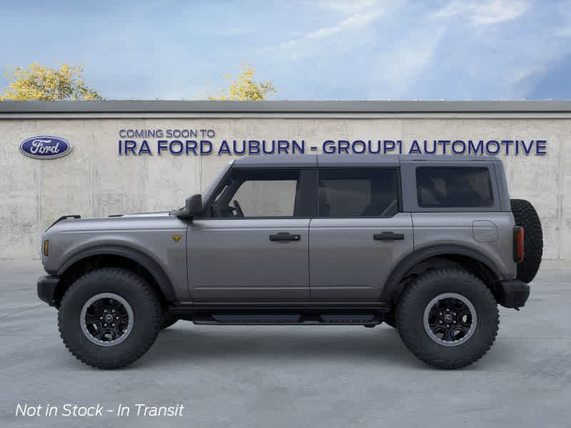 2025 Ford Bronco Badlands photo 3