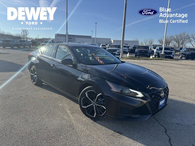 2024 Nissan Altima SR