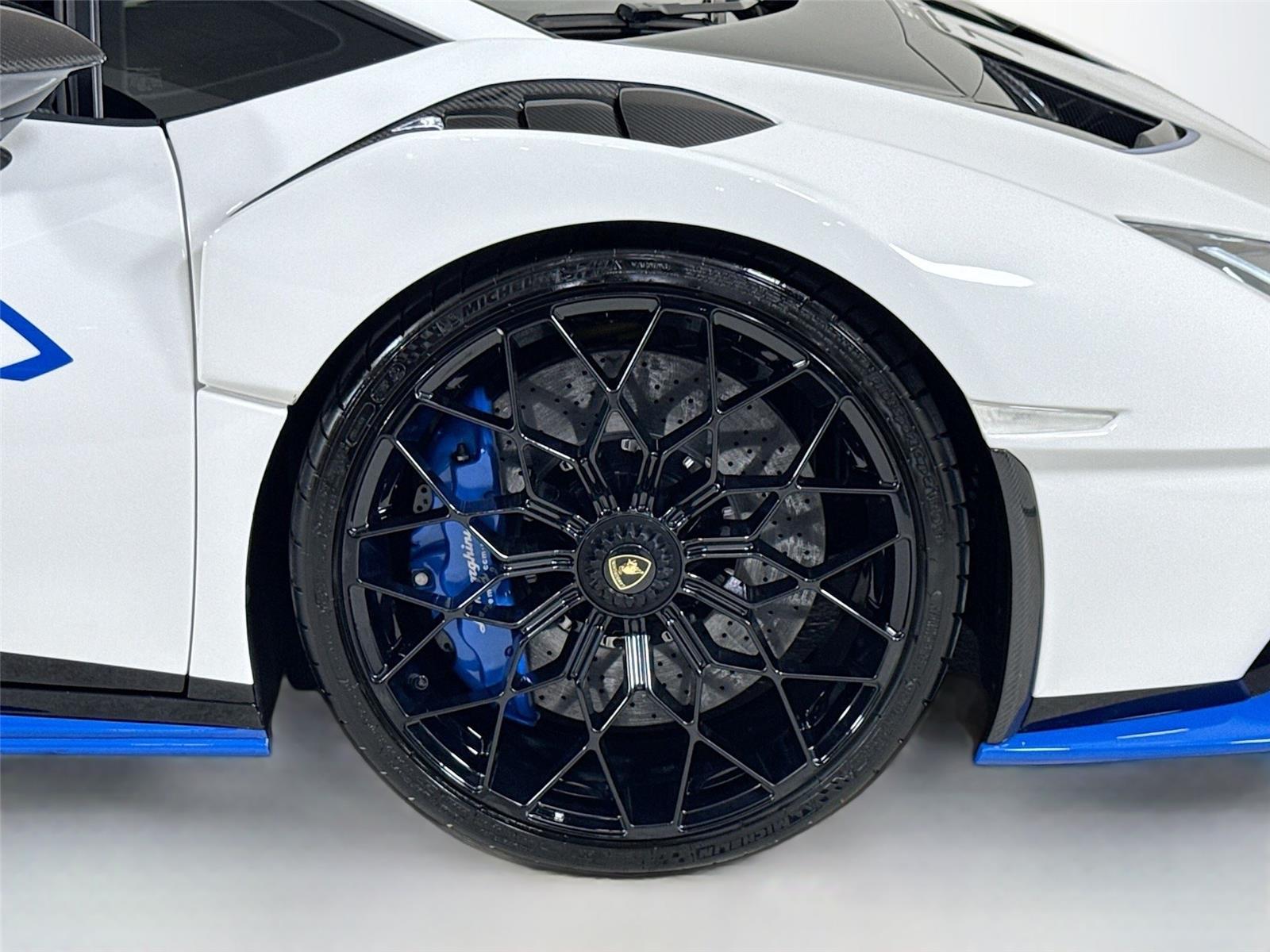 2023 Lamborghini Huracan STO STO photo 34