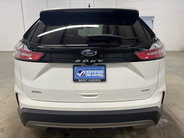 2024 Ford Edge SEL photo 6