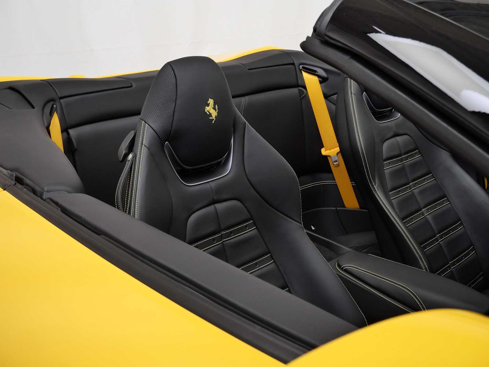 2023 Ferrari Portofino M photo 13