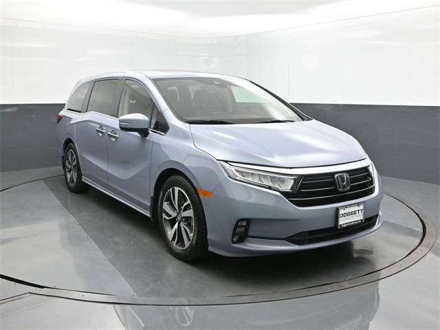 2023 Honda Odyssey Touring photo 20