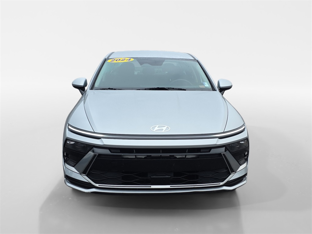 2024 Hyundai Sonata SEL photo 3