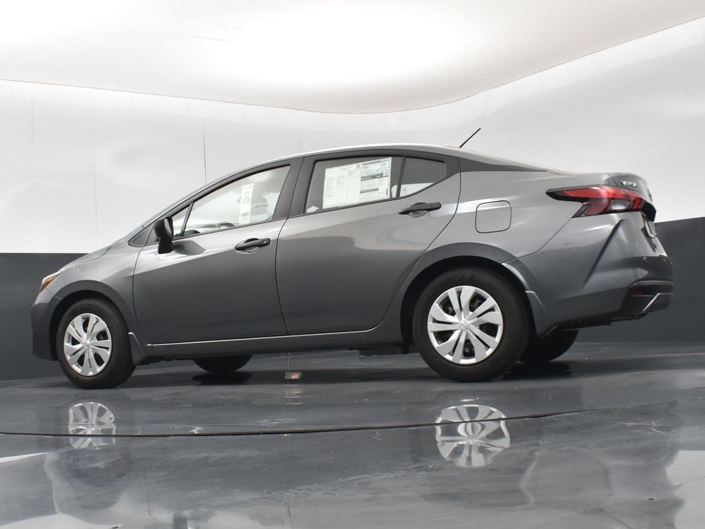 2025 Nissan Versa 1.6 S photo 34