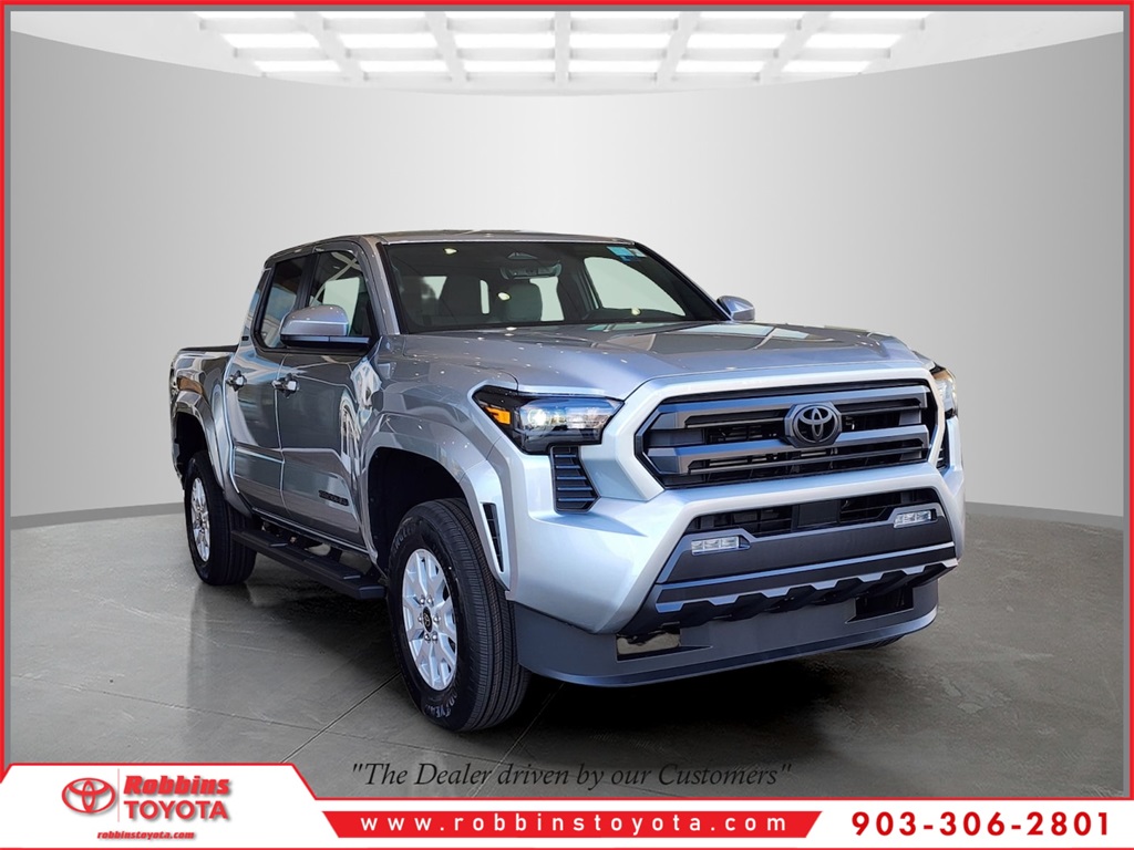 2025 Toyota Tacoma SR5's photo