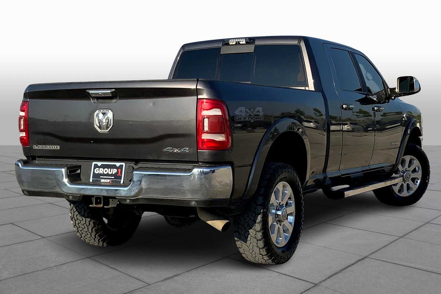 2021 Ram 2500 Laramie photo 12