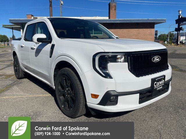 2025 Ford Maverick Lobo's photo