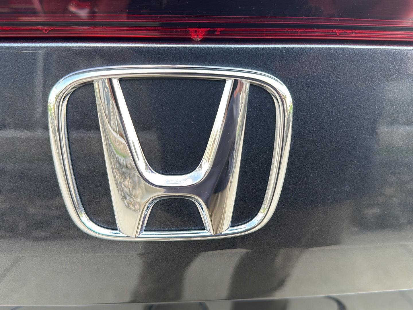 2022 Honda Civic EX-L photo 21