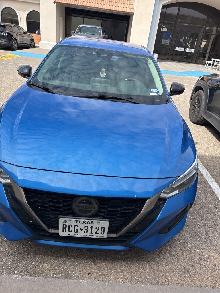 2020 Nissan Sentra SR photo 9