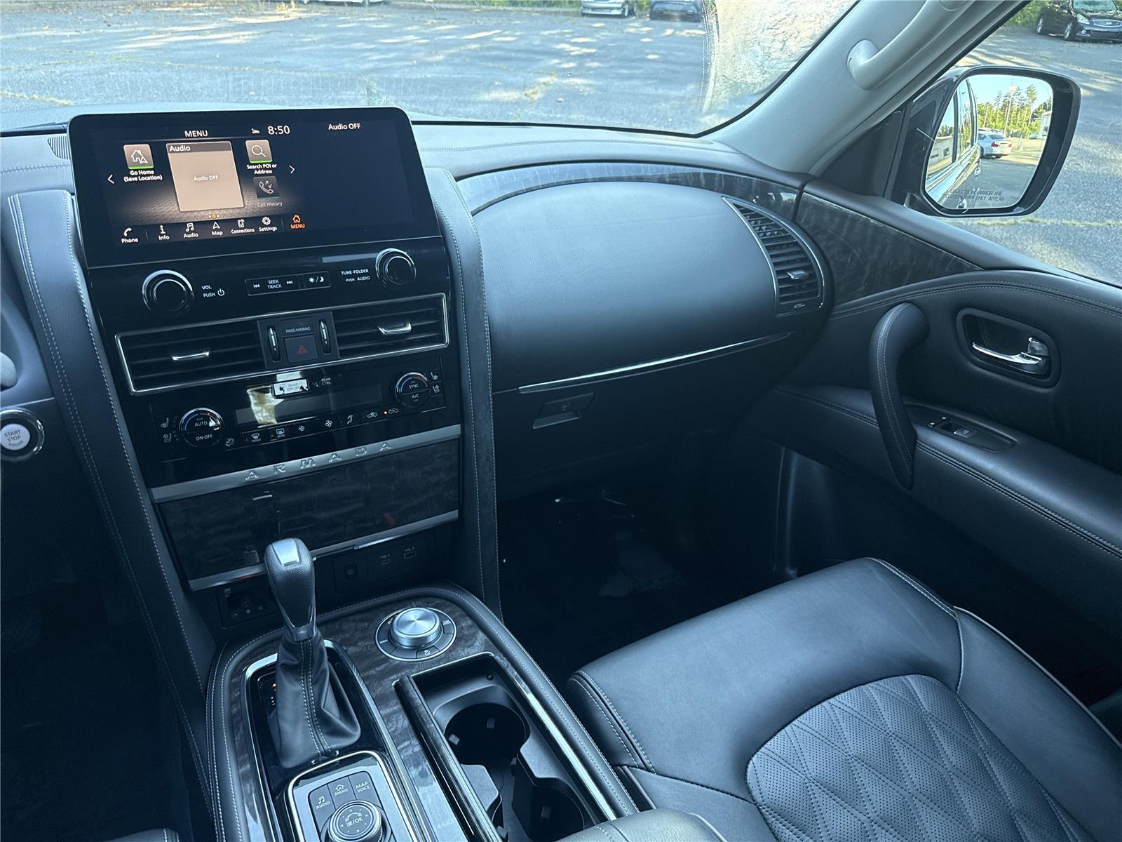 2022 Nissan Armada Platinum photo 15