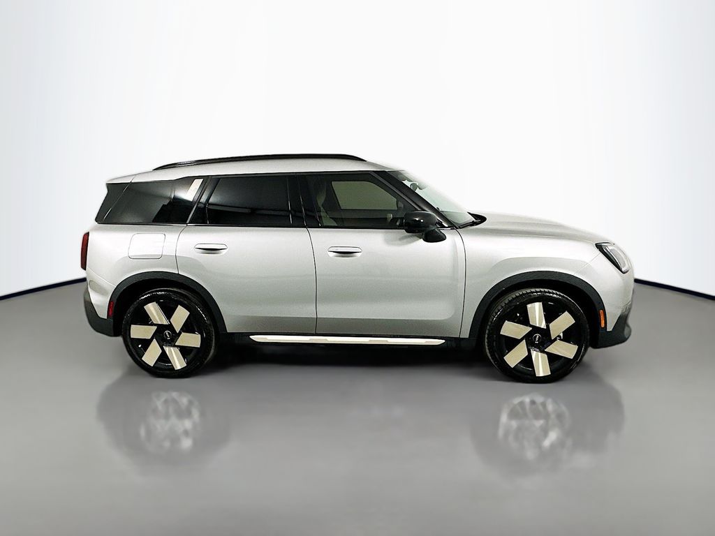 2025 Mini Countryman S ALL4 Iconic photo 4