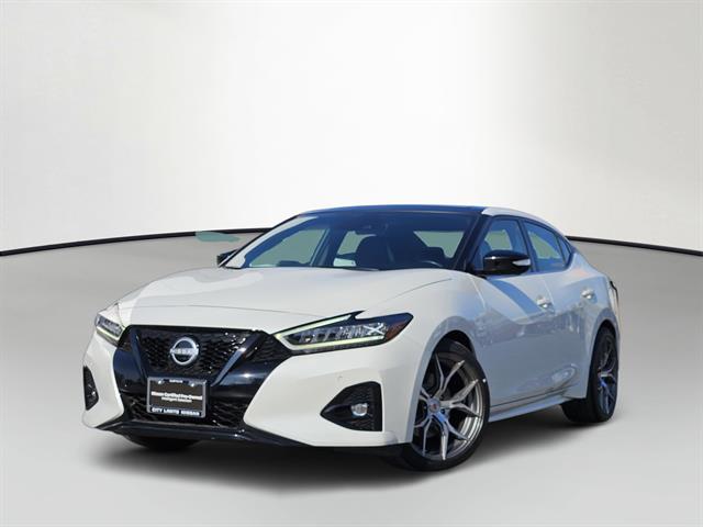 2023 Nissan Maxima