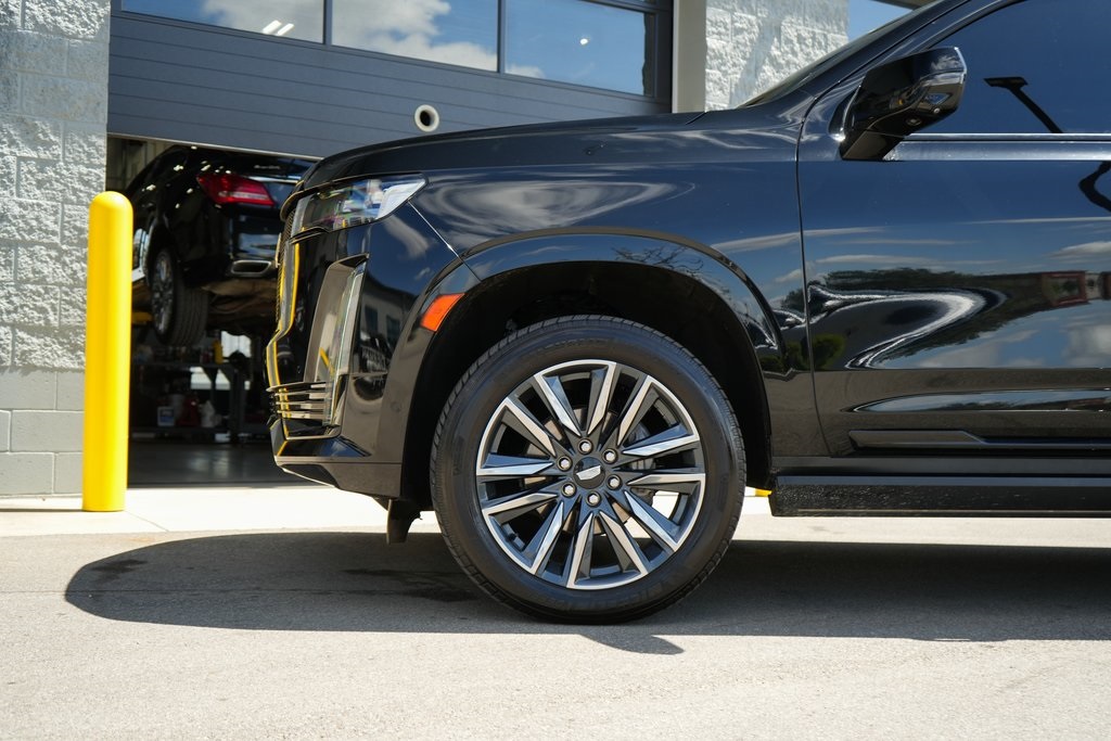 2021 Cadillac Escalade ESV Sport photo 4