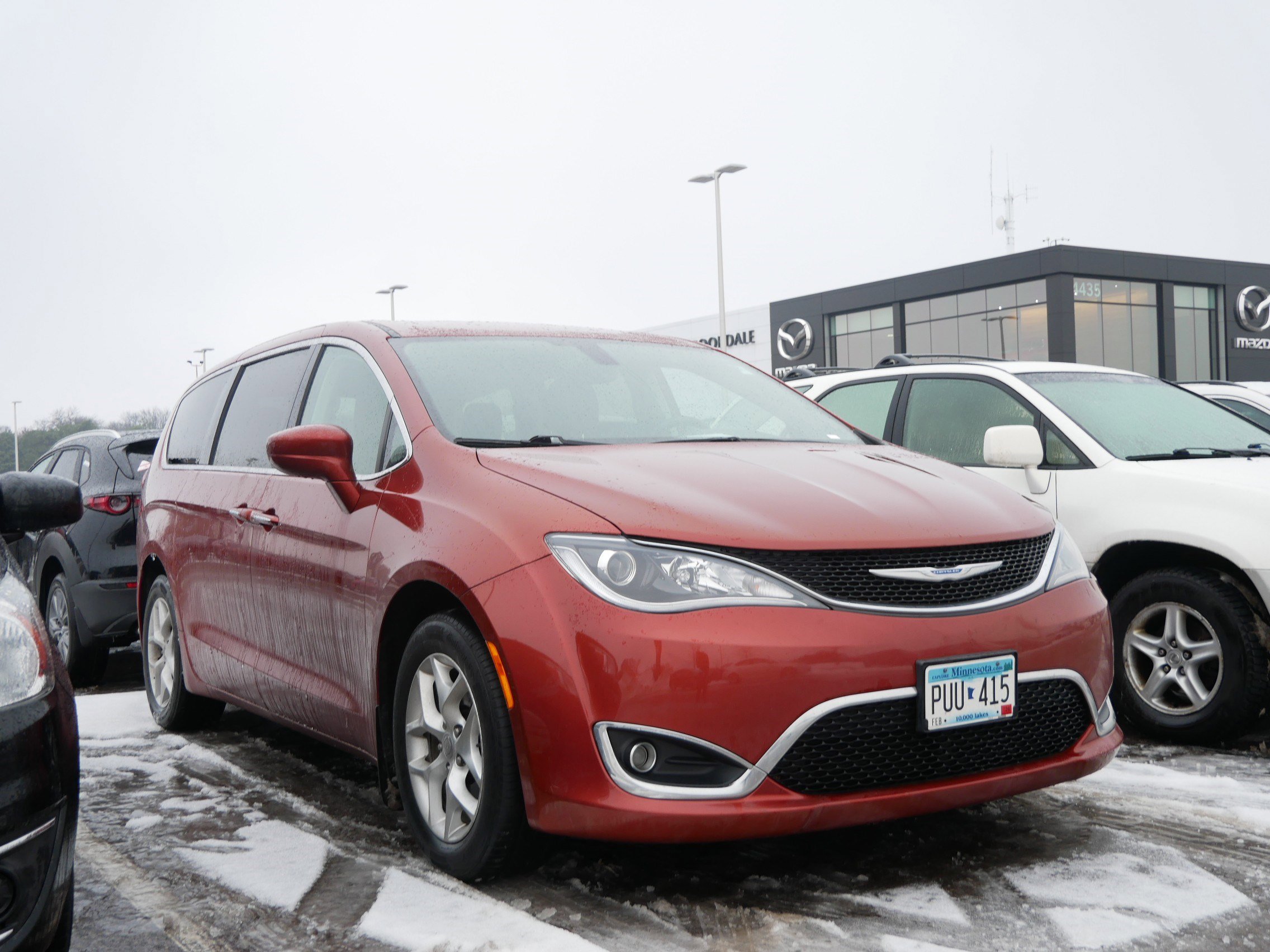 2018 Chrysler Pacifica Touring Plus's photo