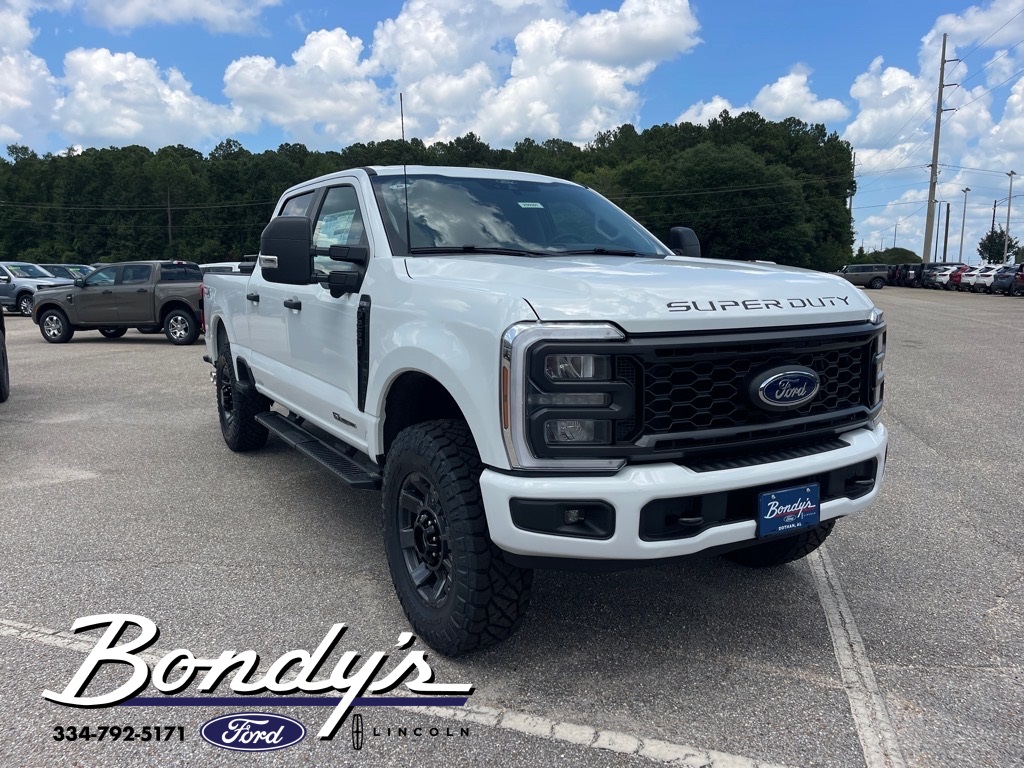 2025 Ford F-250 Super Duty XL's photo