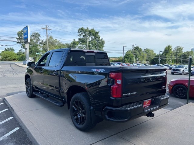 2025 Chevrolet Silverado 1500 RST photo 4