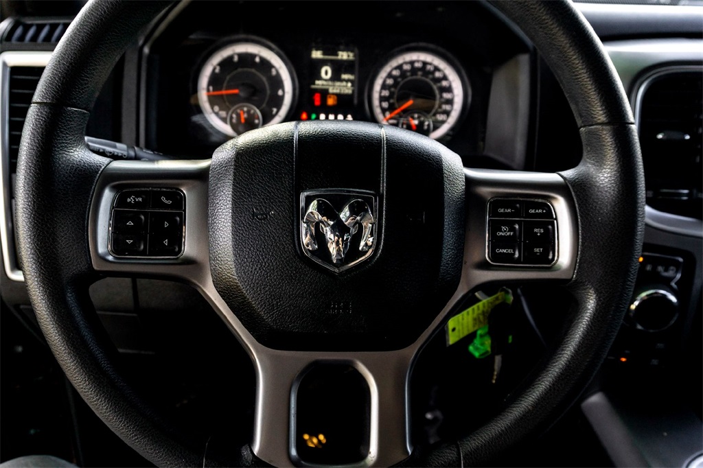 2022 Ram 1500 Classic Warlock photo 16