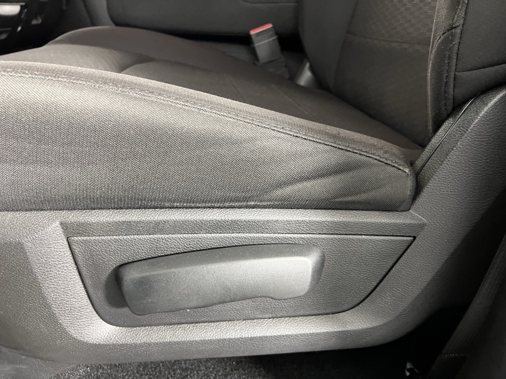 2020 Ram 1500 Classic Warlock photo 18