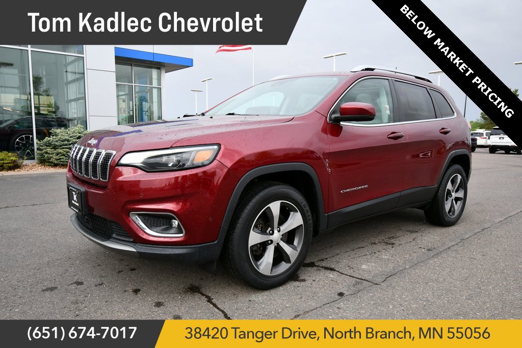 Used 2019 Jeep Cherokee Limited with VIN 1C4PJMDN6KD173042 for sale in North Branch, Minnesota