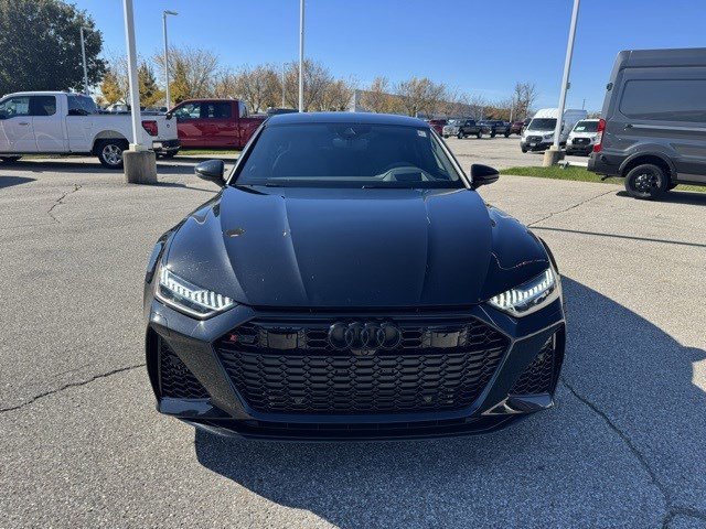 2022 Audi RS 7 Base photo 2