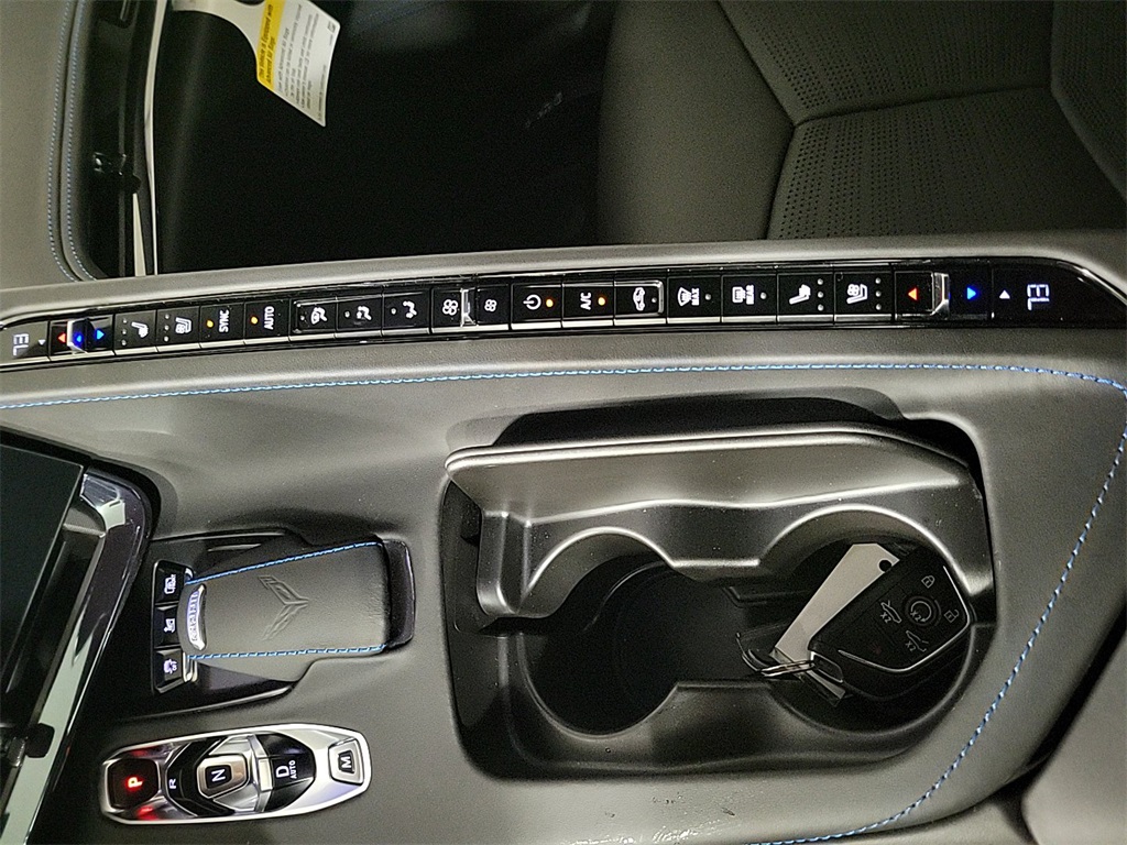 2025 CHEVROLET CORVETTE - Image 17
