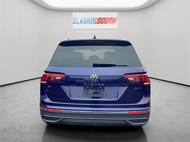 2022 Volkswagen Tiguan SE photo 4