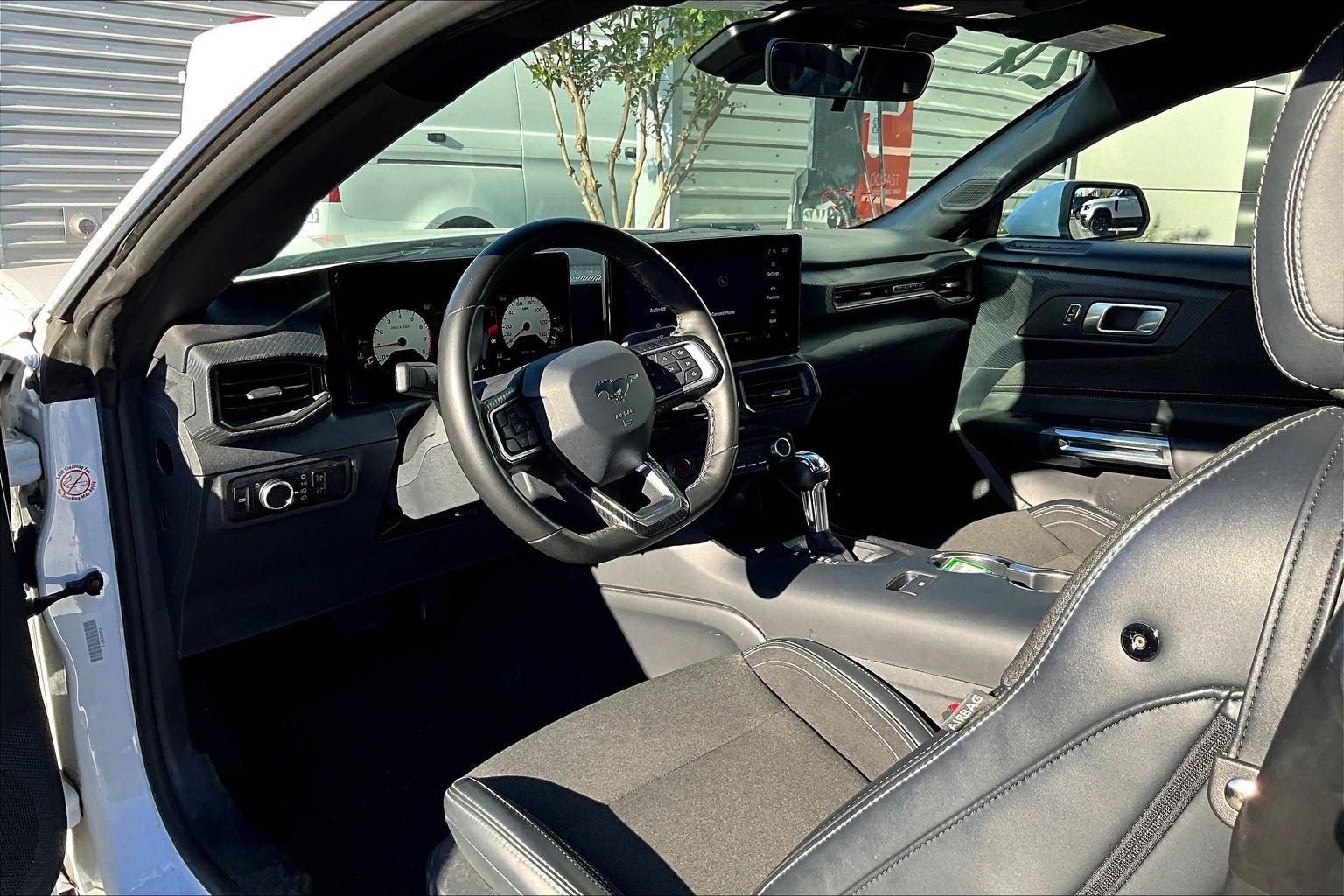 2024 Ford Mustang EcoBoost photo 2