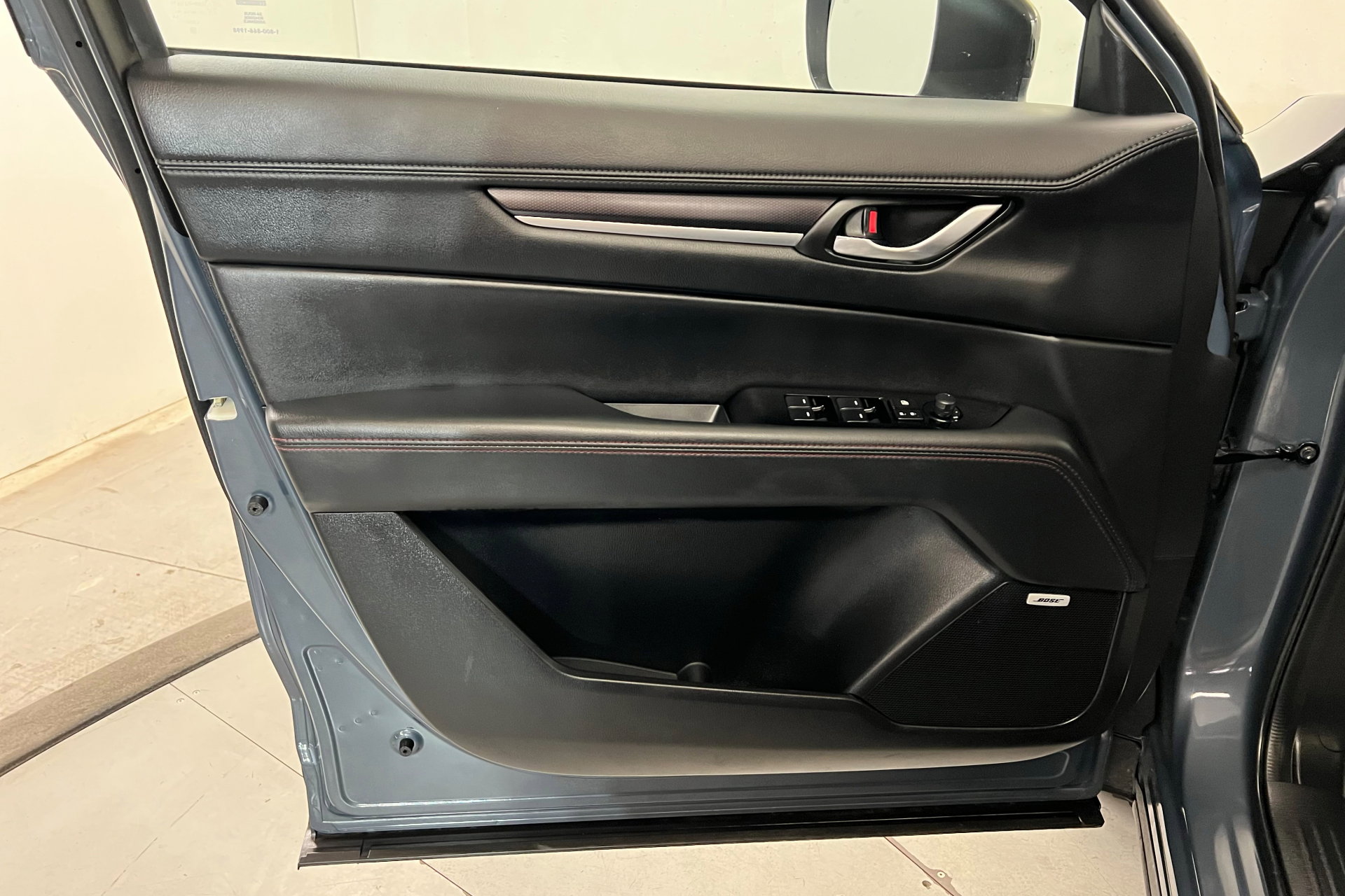 2025 Mazda CX-5 2.5 S Carbon photo 14