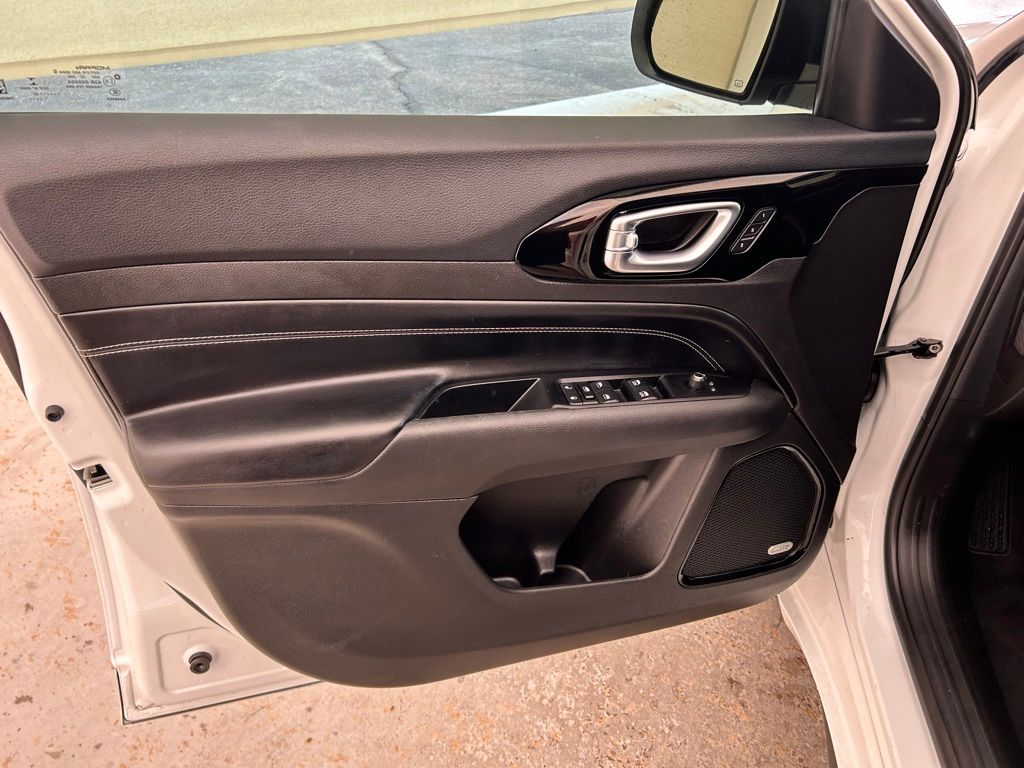 2022 Jeep Compass High Altitude photo 21