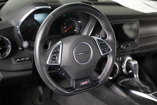2020 Chevrolet Camaro 2SS photo 2