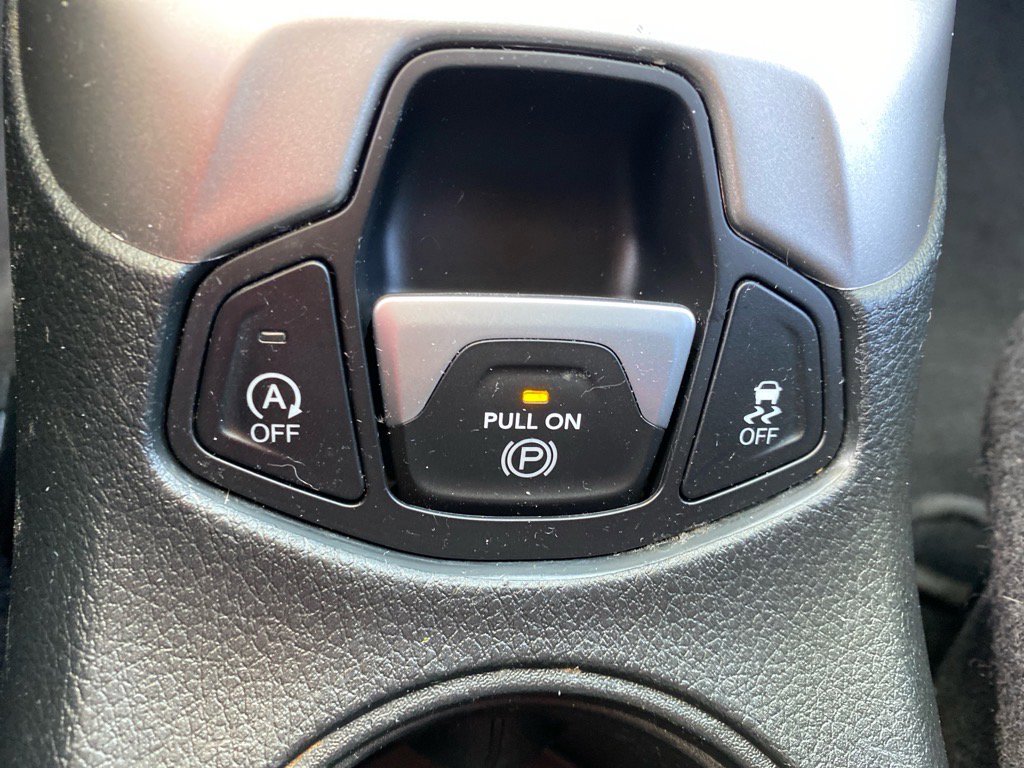 2018 Jeep Compass Latitude photo 13